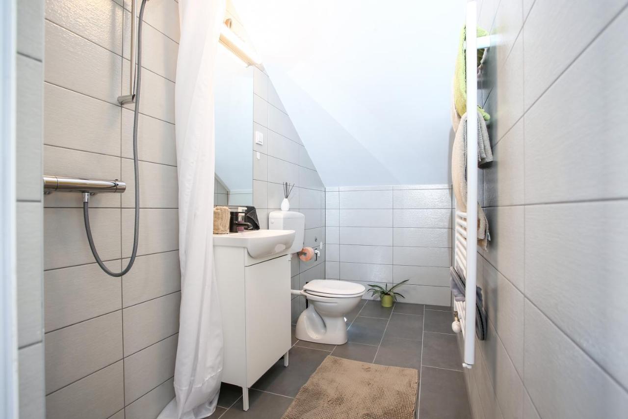 White Rooms Arena Zagreb Luaran gambar